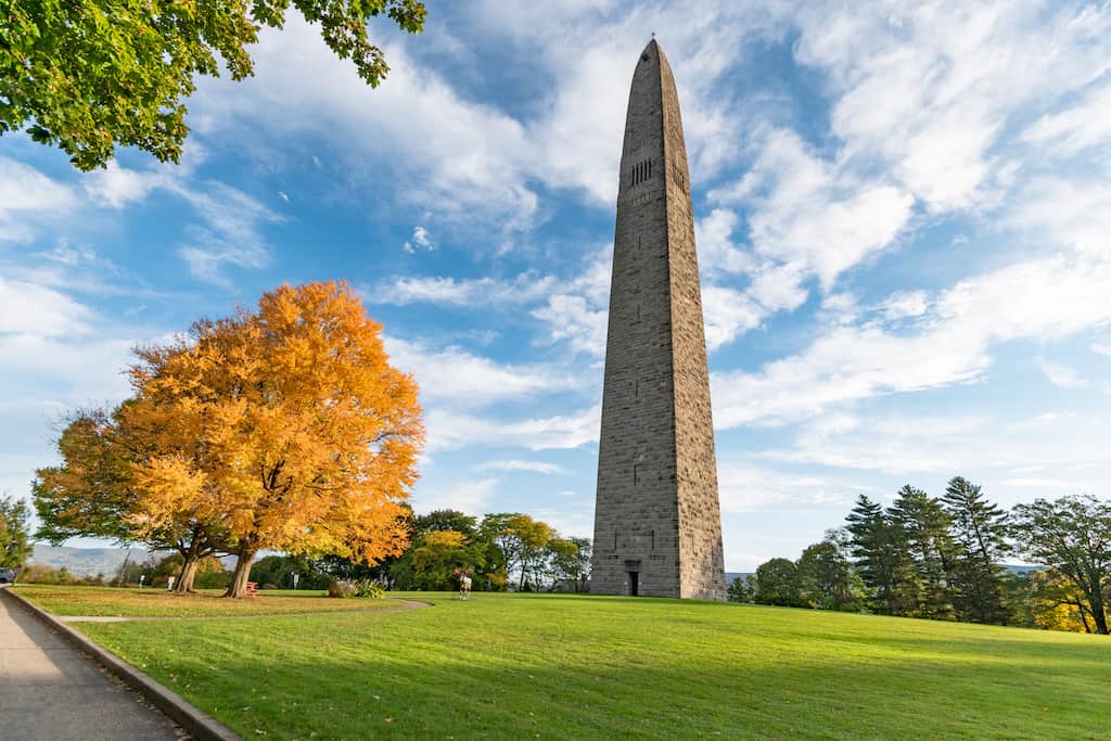 Bennington Monument in the fall