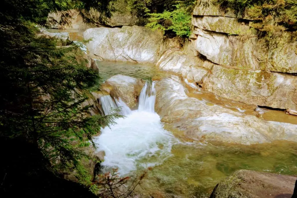 Warren Falls from above.