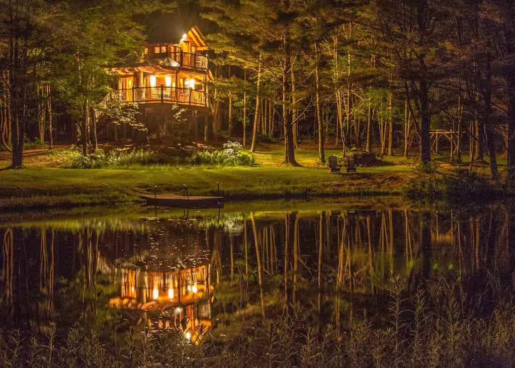Moose Meadow Treehouse in Waterbury, Vermont.
