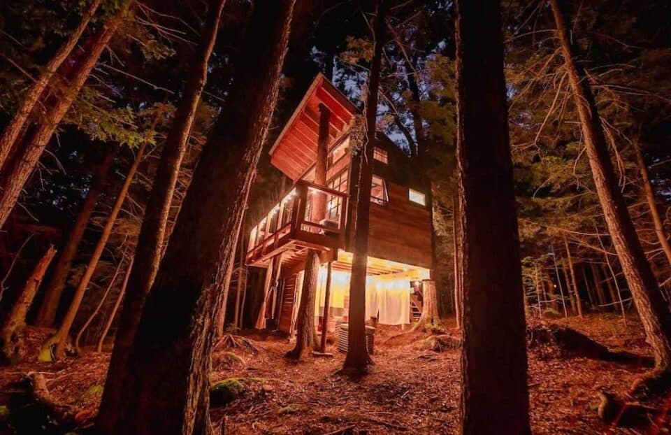 10 Amazing Treehouse Rentals in Vermont