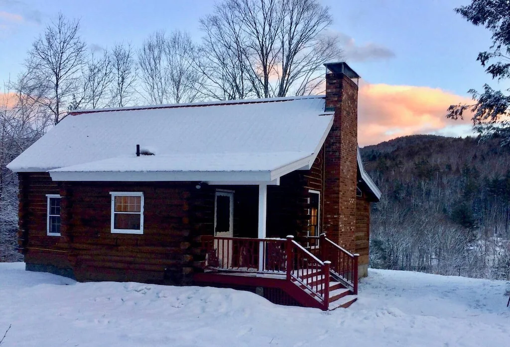 A beautiful Vermont cabin rental in Newfane, VT. Photo credit: VRBO
