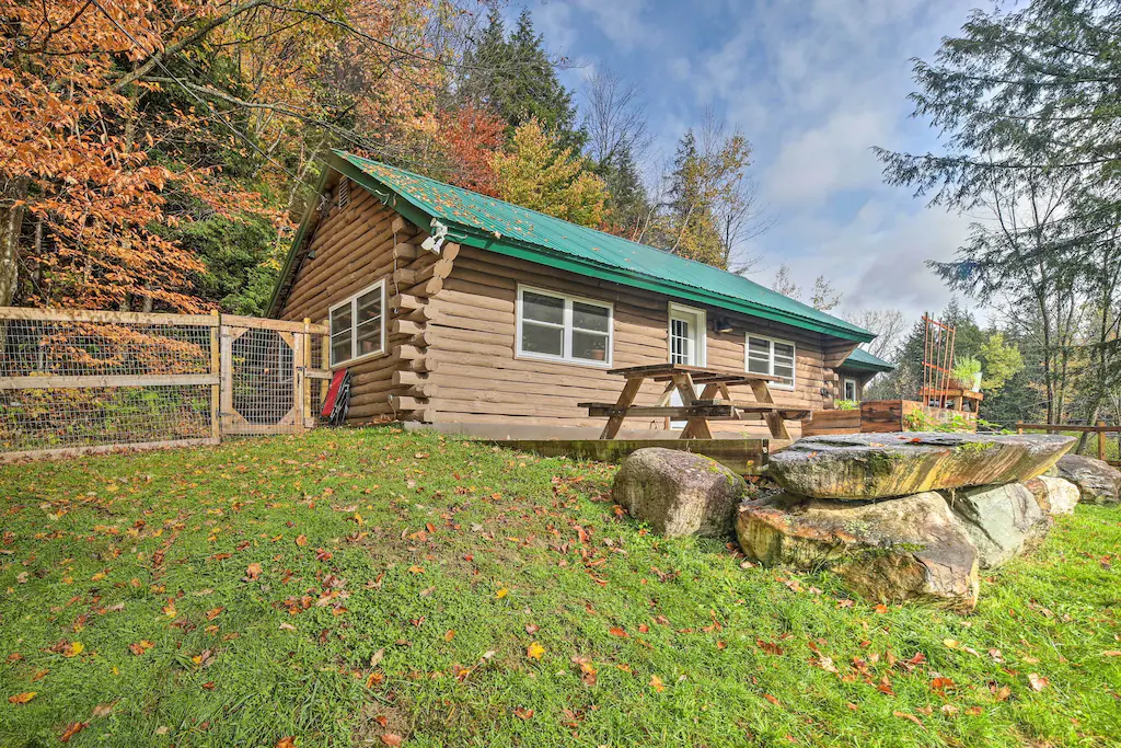 A cabin for rent in Vermont on VRBO.