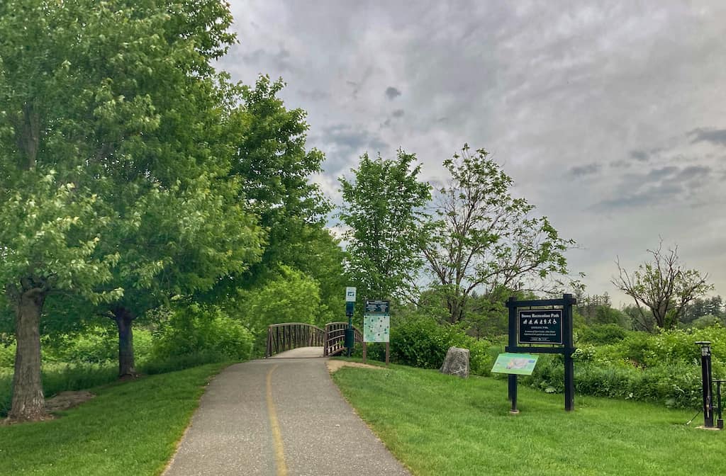 The Stowe Recreation Path in Summer.