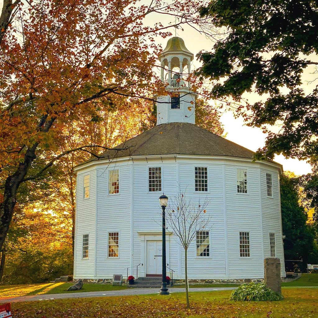 The Old Round Church in Richmond, Vermont.