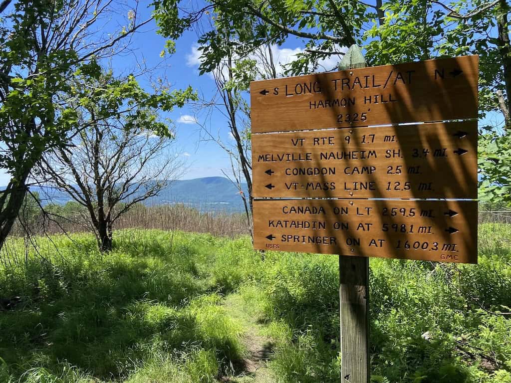 Sign at the top of Harmon Hill in Bennington.