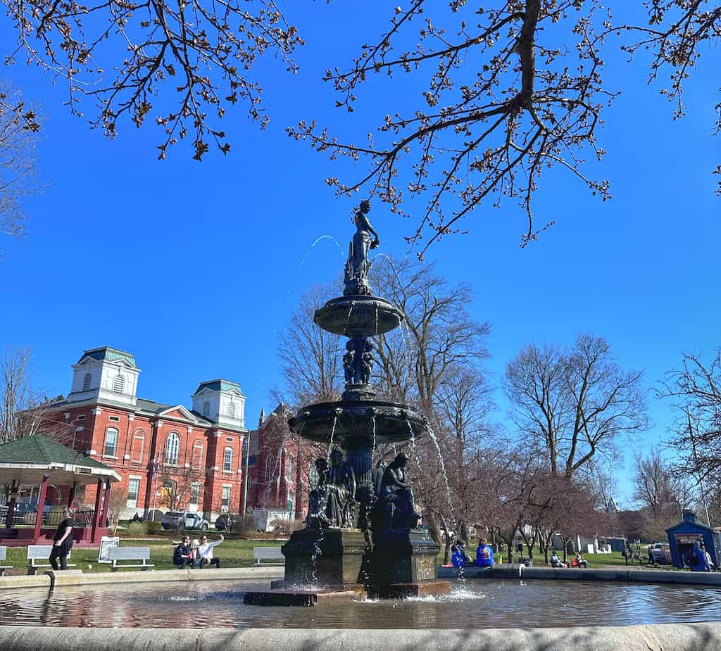 The Taylor Park Fountain in downtown Saint Albans. 