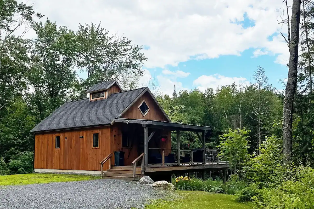 A cabin for rent in the Green Mountains of Vermont.
